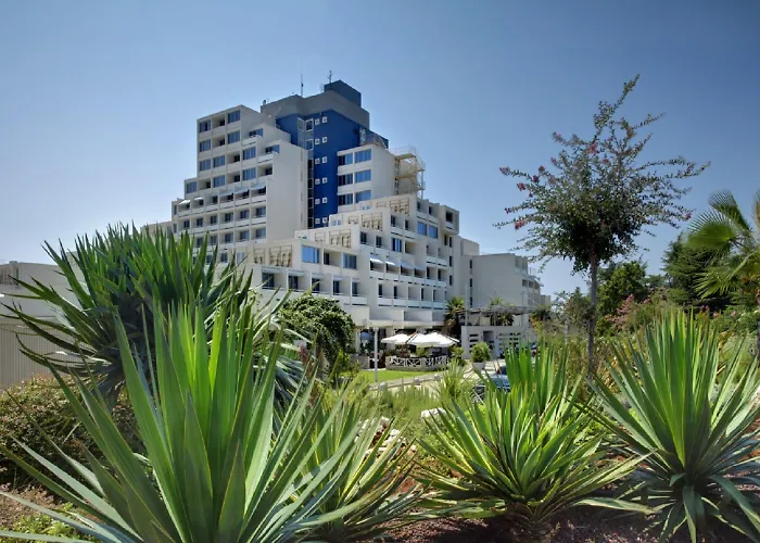 Valamar Diamant Hotel 4*