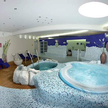 Valamar Diamant Hotel