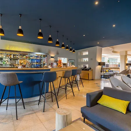 Valamar Diamant Hotel