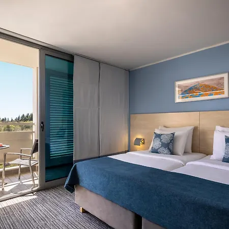 Valamar Diamant 4*