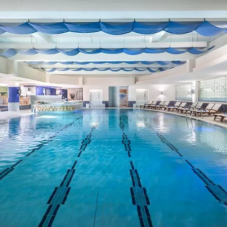 Valamar Diamant מלון פורץ