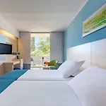 Valamar Diamant Отель