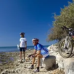 Valamar Diamant Отель